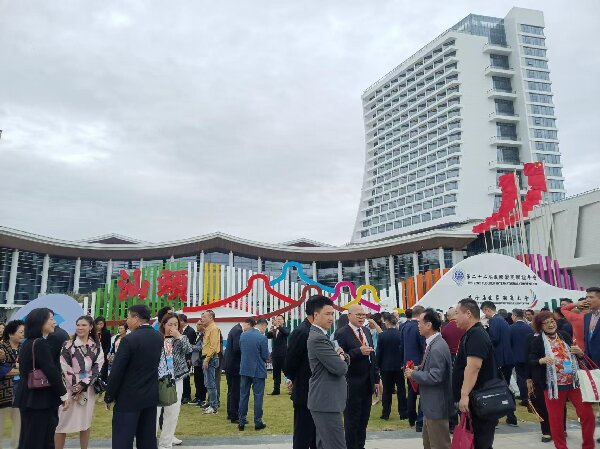 兩大盛會(huì)首次同城同檔舉行，中國(guó)·汕頭盛裝喜迎全球潮人